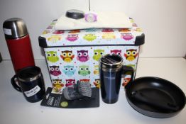 8X ASSORTED ITEMS TO INCLUDE JOSEPH JOSEPH, THERMOCAFE, TEFAL & OTHER (IMAGE DEPICTS STOCK)Condition