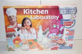 BOXED CLEMONTONI SCIENCE & PLAY KITCHEN LABORATORY SET RRP £30.00Condition ReportAppraisal Available