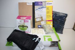 8X ASSORTED ITEMS (IMAGE DEPICTS STOCK)Condition ReportAppraisal Available on Request- All Items are