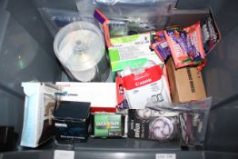 14X ASSORTED ITEMS TO INCLUDE CANON, DUCK TAPE, BRAUN & OTHER (IMAGE DEPICTS STOCK/GREY BOX NOT