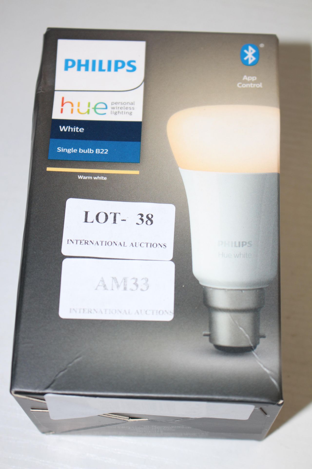 BOXED PHILIPS HUE PERSONAL WIRELESS LIGHTING WHITE SINGLE BULB B22 RRP £17.99Condition