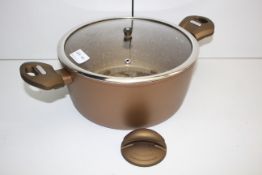 UNBOXED TOWER PAN WITH LIDCondition ReportAppraisal Available on Request- All Items are Unchecked/