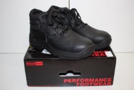BOXED BLACK ROCK CHUKKA WORK BOOTS UK SIZE 5 RRP £29.99Condition ReportAppraisal Available on