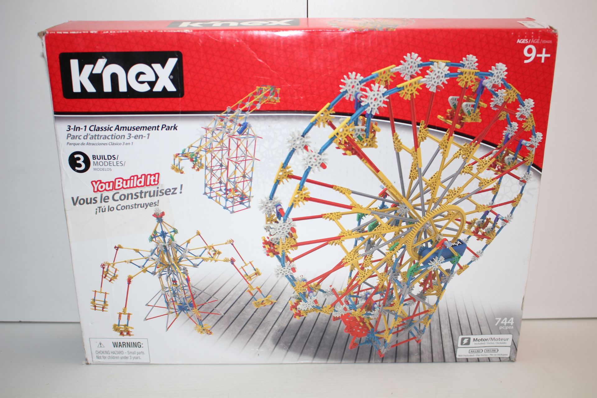 BOXED K'NEX 3-IN-1 CLASSIC AMUSEMENT PARK RRP £49.99Condition ReportAppraisal Available on