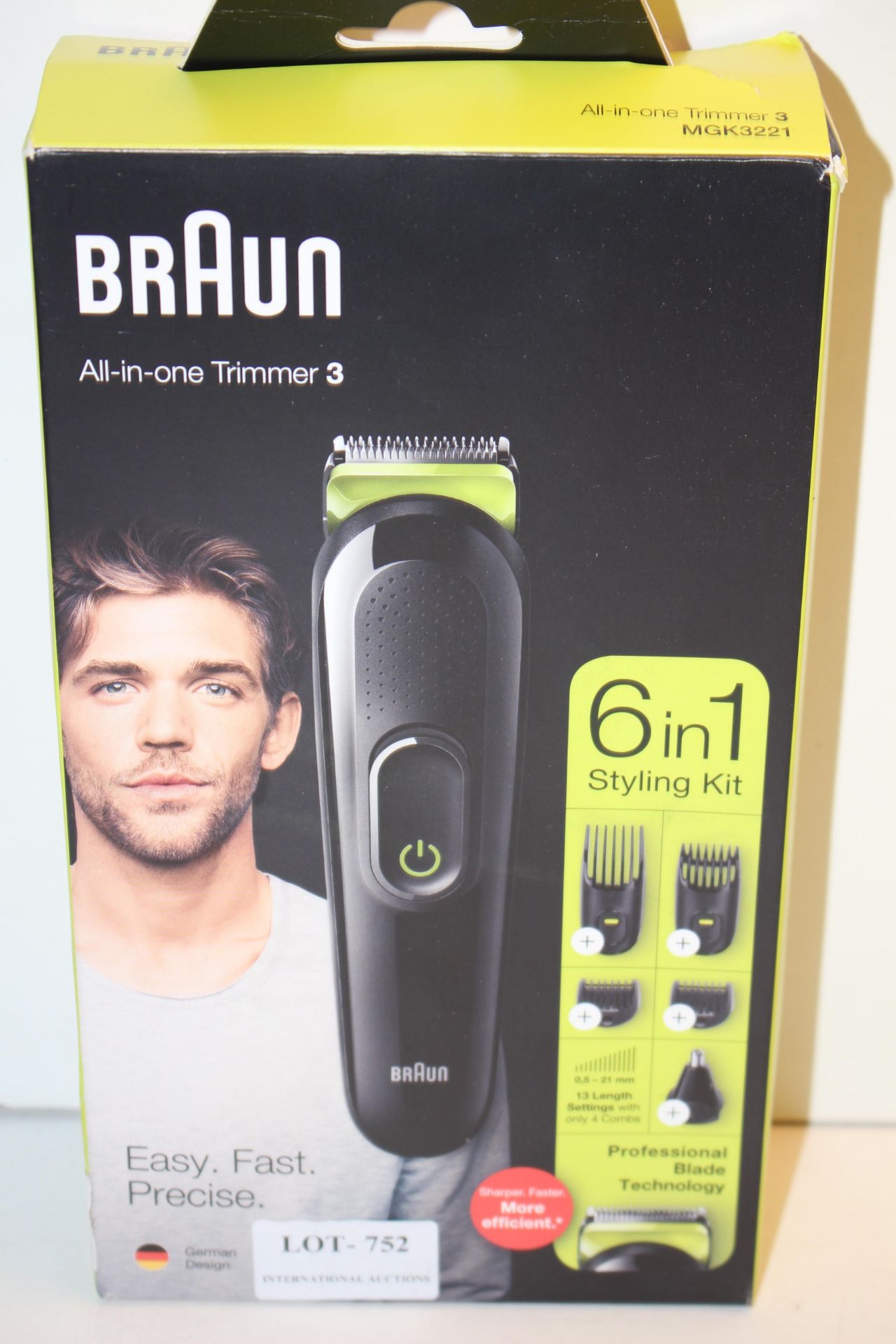 BOXED WAHL ALL-IN-ONE TRIMMER 3 MODEL: MGK3221 RRP £29.99Condition ReportAppraisal Available on