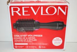 BOXED REVLON ONE-STEP VOLUMISER POWER OF A DRYER VOLUME OF A STYLER RRP £59.99Condition
