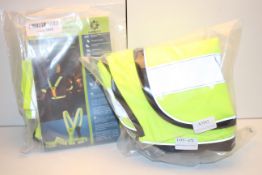 2X BAGGED HI-VIS ITEMS TO INCLUDE LED REFLECTIVE LIGHT VEST & OTHER Condition ReportAppraisal