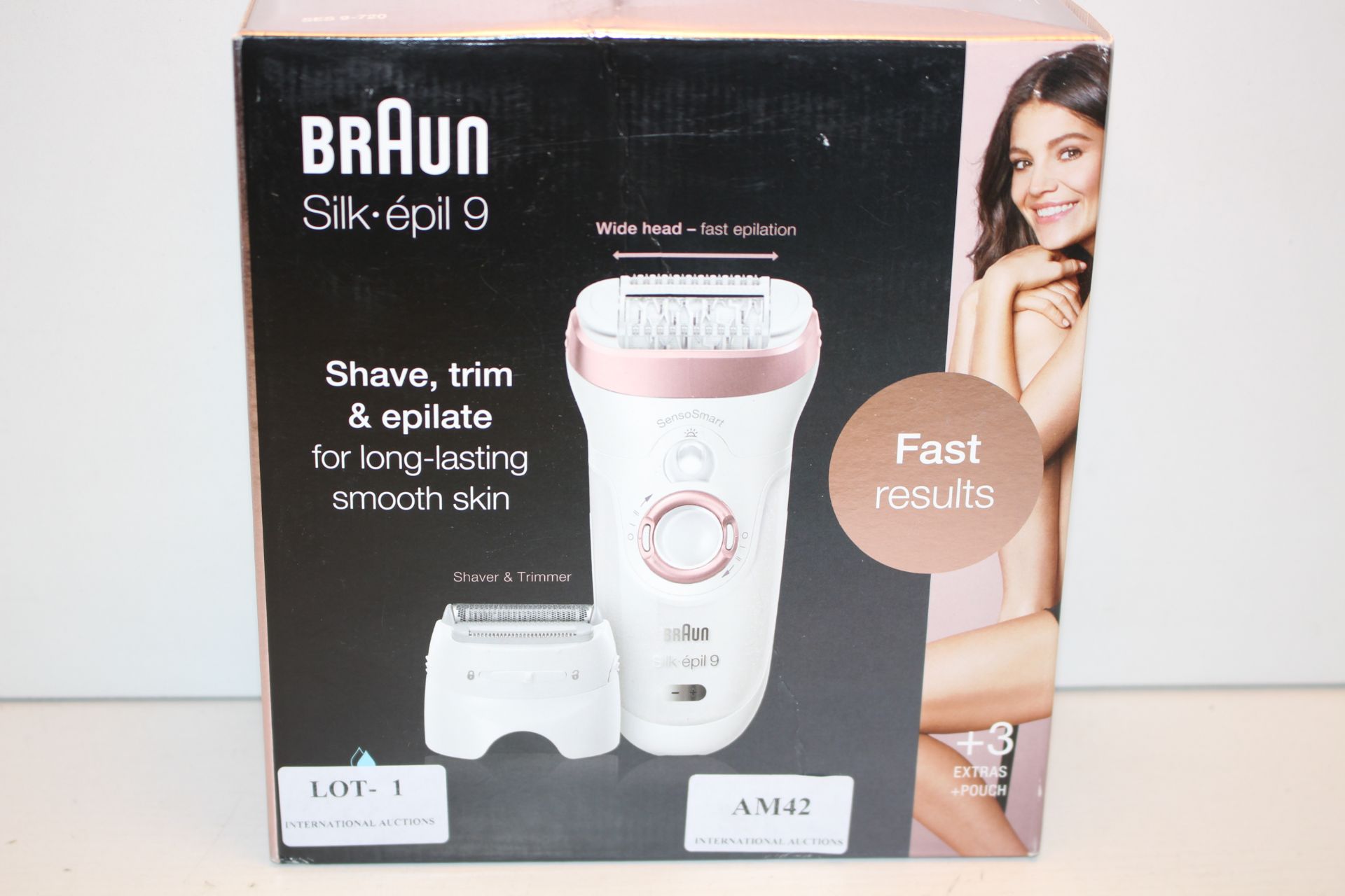 BOXED BRAUN SILK EPIL 9 SES 9-720 SHAVE, TRIM & EPILATE RRP £160.00Condition ReportAppraisal