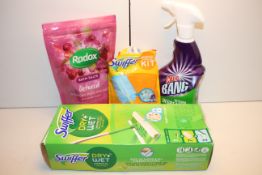 4X ASSORTED ITEMS (IMAGE DEPICTS STOCK)Condition ReportAppraisal Available on Request- All Items are