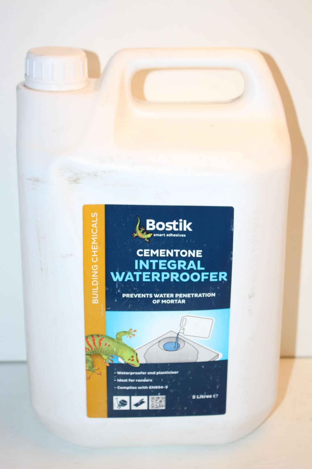 5LITRE BOSTIK CEMENTONE INTEGRAL WATERPROOFER RRP £8.80Condition ReportAppraisal Available on