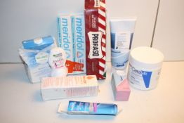 10X ASSORTED ITEMS (IMAGE DEPICTS STOCK)Condition ReportAppraisal Available on Request- All Items