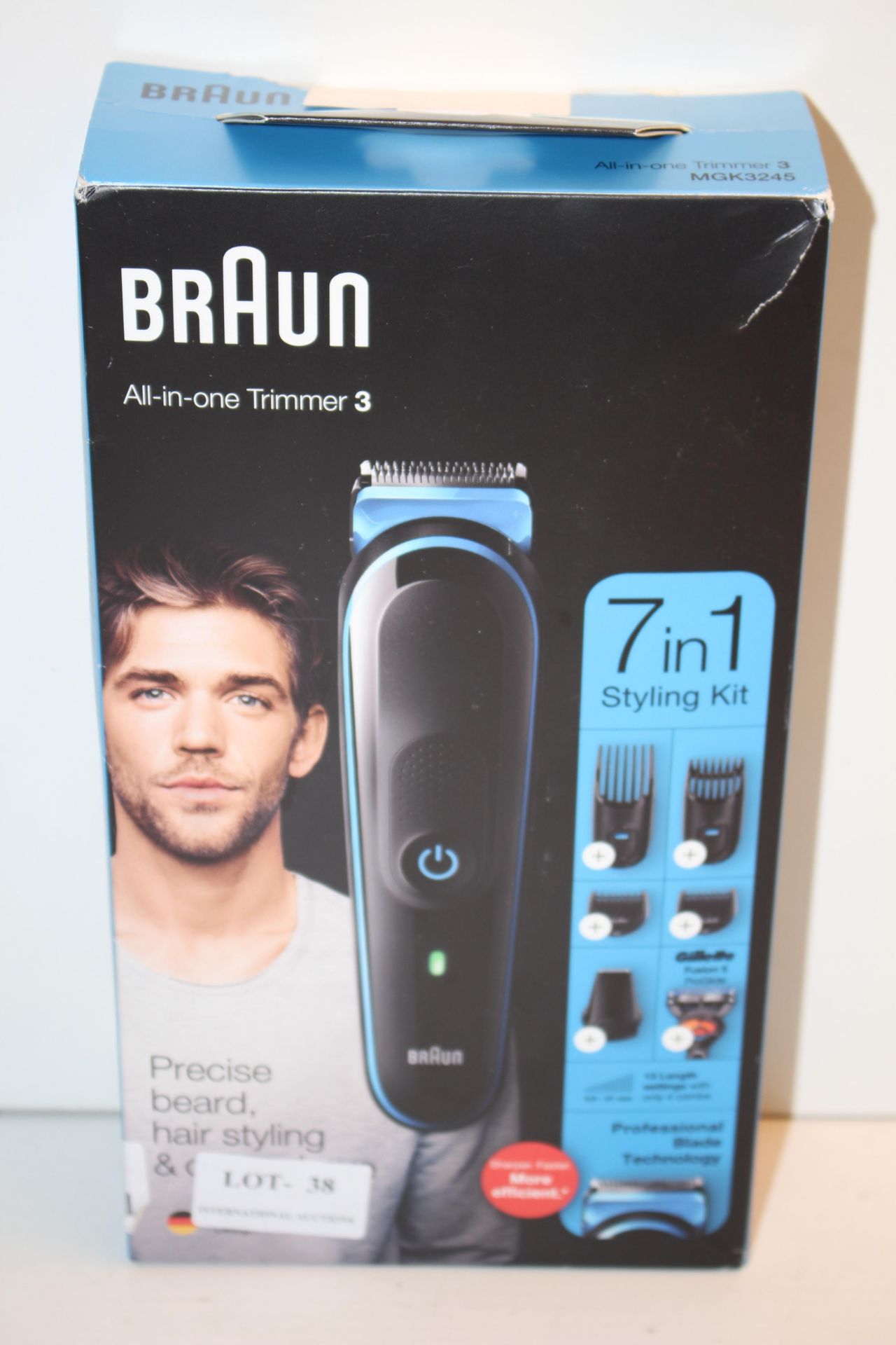 BOXED BRAUN ALL-IN-ONE TRIMMER 3 MODEL: MGK3245 RRP £29.95Condition ReportAppraisal Available on