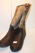 UNBOXED CAMO WELLINGTON BOOTS UK SIZE 14Condition ReportAppraisal Available on Request- All Items