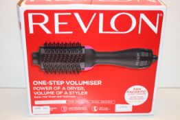 BOXED REVLON ONE-STEP VOLUMISER POWER OF A DRYER VOLUME OF A STYLER RRP £59.99Condition