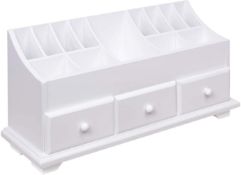 BOXED COSMETIC CADDY RRP £29.99Condition ReportAppraisal Available on Request- All Items are