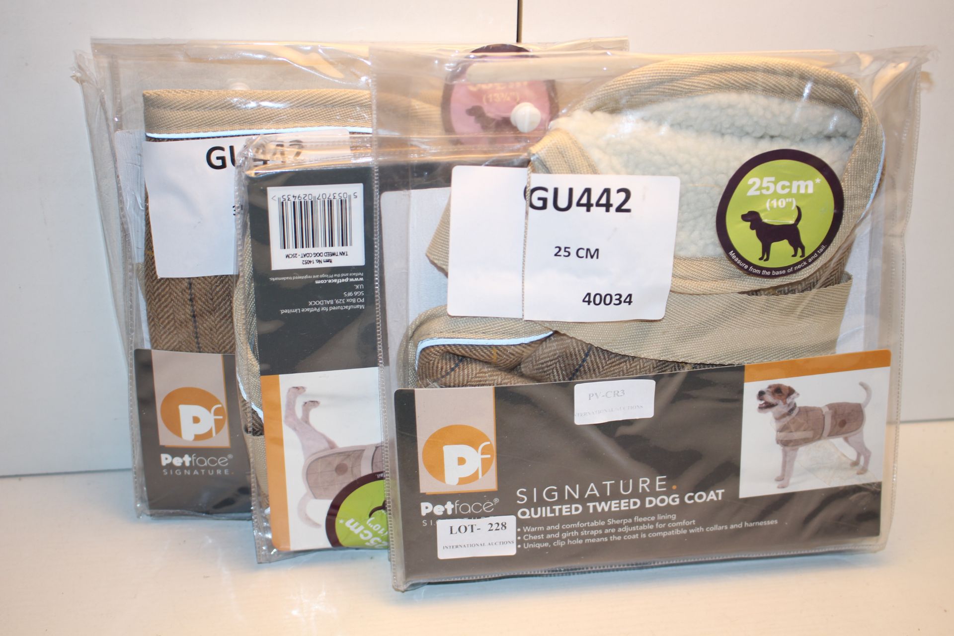 3X ASSORTED PETFACE SIGNATURE QUILTED TWEED DOOG COATS COMBINED RRP £45.00Condition