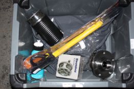 6X ASSORTED ITEMS (IMAGE DEPICTS STOCK/GREY BOX NOT INCLUDED)Condition ReportAppraisal Available