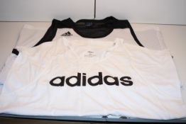 2X UNBOXED ASSORTED ADIDAS VEST TOPS SIZE XL & 4XLCondition ReportAppraisal Available on Request-