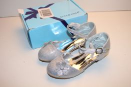 BOXED ELSA & ANNA SILVER SHOESCondition ReportAppraisal Available on Request- All Items are