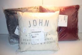 3X ASSOERTED ITEMS TO INCLUDE CUSHIONS & DRESSING ROBE (IMAGE DEPICTS STOCK)Condition