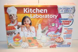 BOXED BRAND NEW CLEMENTONI SCIENCE & PLAY KITCHEN LABORATORY RRP £39.99Condition ReportAppraisal