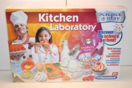 BOXED BRAND NEW CLEMENTONI SCIENCE & PLAY KITCHEN LABORATORY RRP £39.99Condition ReportAppraisal