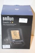 BOXED BRAUN EXACTFIT 5 UPPER ARM BLOOD PRESSURE MONITOR RRP £45.99Condition ReportAppraisal