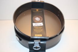 2X UNBOXED MASTERCLASS SPRINGFORM CAKE TINS Condition ReportAppraisal Available on Request- All