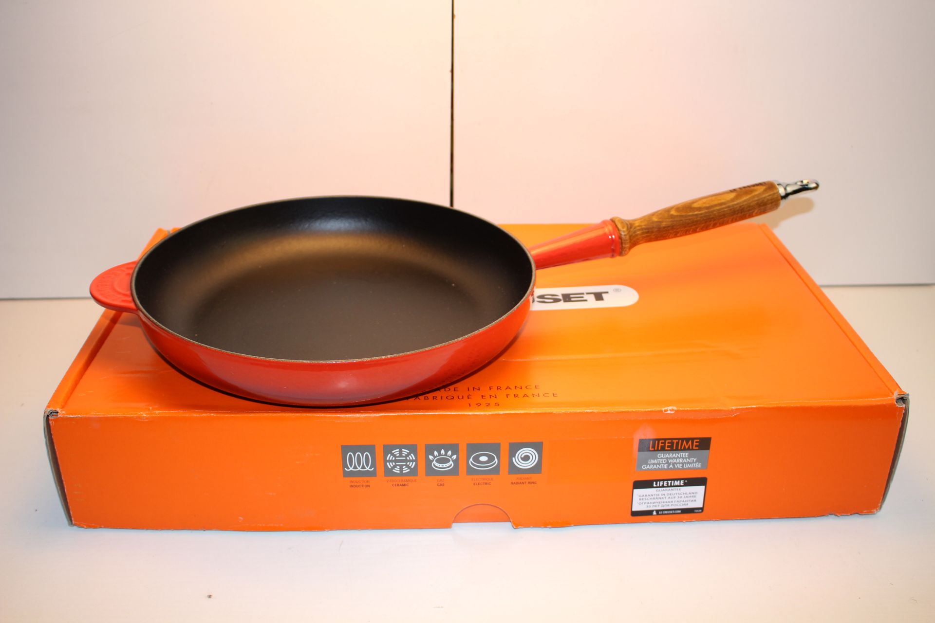 BOXED LE CREUSET WOODEN HANDLE FRYING PAN 28CM RRP £189.99Condition ReportAppraisal Available on