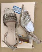 1 X BOXED SIGNATURE COLLECTION GLITTER SANDAL HEELS SIZE 5.5 £60Condition ReportALL ITEMS ARE