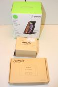 3X ASSORTED BOXED ITEMS TO INCLUDE BELKIN, AKURA & TECHOLE (IMAGE DEPICTS STOCK)Condition