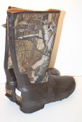 UNBOXED CAMO WELLINGTON BOOTS UK SIZE 12Condition ReportAppraisal Available on Request- All Items