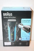 BOXED BRAUN SERIES 3 PROSKIN WET & DRY SHAVER MODEL: 3040S RRP £54.99Condition ReportAppraisal