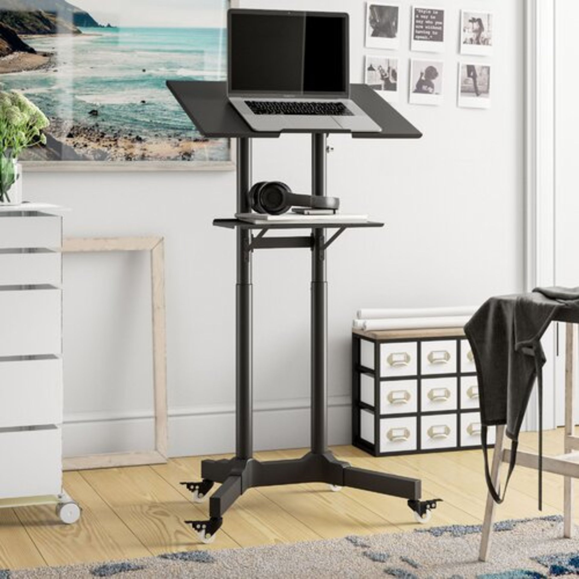 HEIGHT ADJUSTABLE STANDING DESK IN BLACK RRP £89.99Condition ReportAppraisal Available on Request- - Image 2 of 2