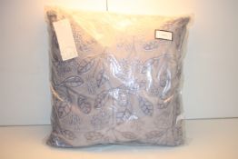 AT HOME COLLECTION CUSHION RRP £13.99Condition ReportAppraisal Available on Request- All Items are