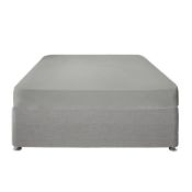 200TC FITTED SHEET SUPERKING RRP £9.80Condition ReportAppraisal Available on Request- All Items