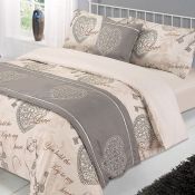 COMPLETE 70 TC DUVET COVER SET KINGSIZE RRP £20Condition ReportAppraisal Available on Request- All
