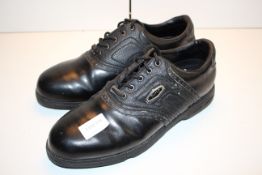 DUNLOP GOLF SHOESCondition ReportAppraisal Available on Request- All Items are Unchecked/Untested
