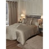 ESTEVAN DUVET COVER SET IN MINK SIZE KING RRP £30.99Condition ReportAppraisal Available on