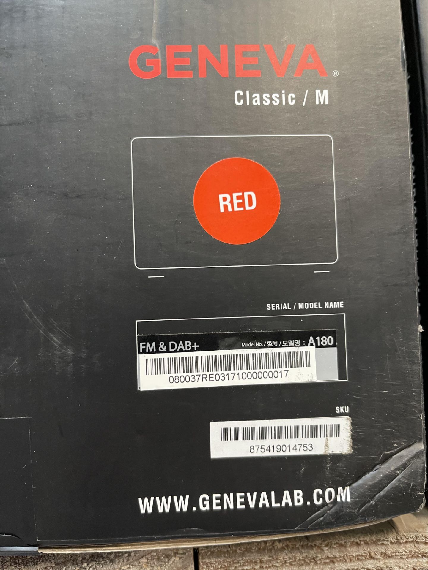 BOXED BRAND NEW GENEVA CLASSIC M A180 SPEAKER, FM & DAB, BLUETOOTH, RED, RRP-£400.00Condition - Image 2 of 2