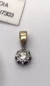 9 carat Yellow and White Gold Diamond Solitaire Pendant Diamond approx 0.10 carat