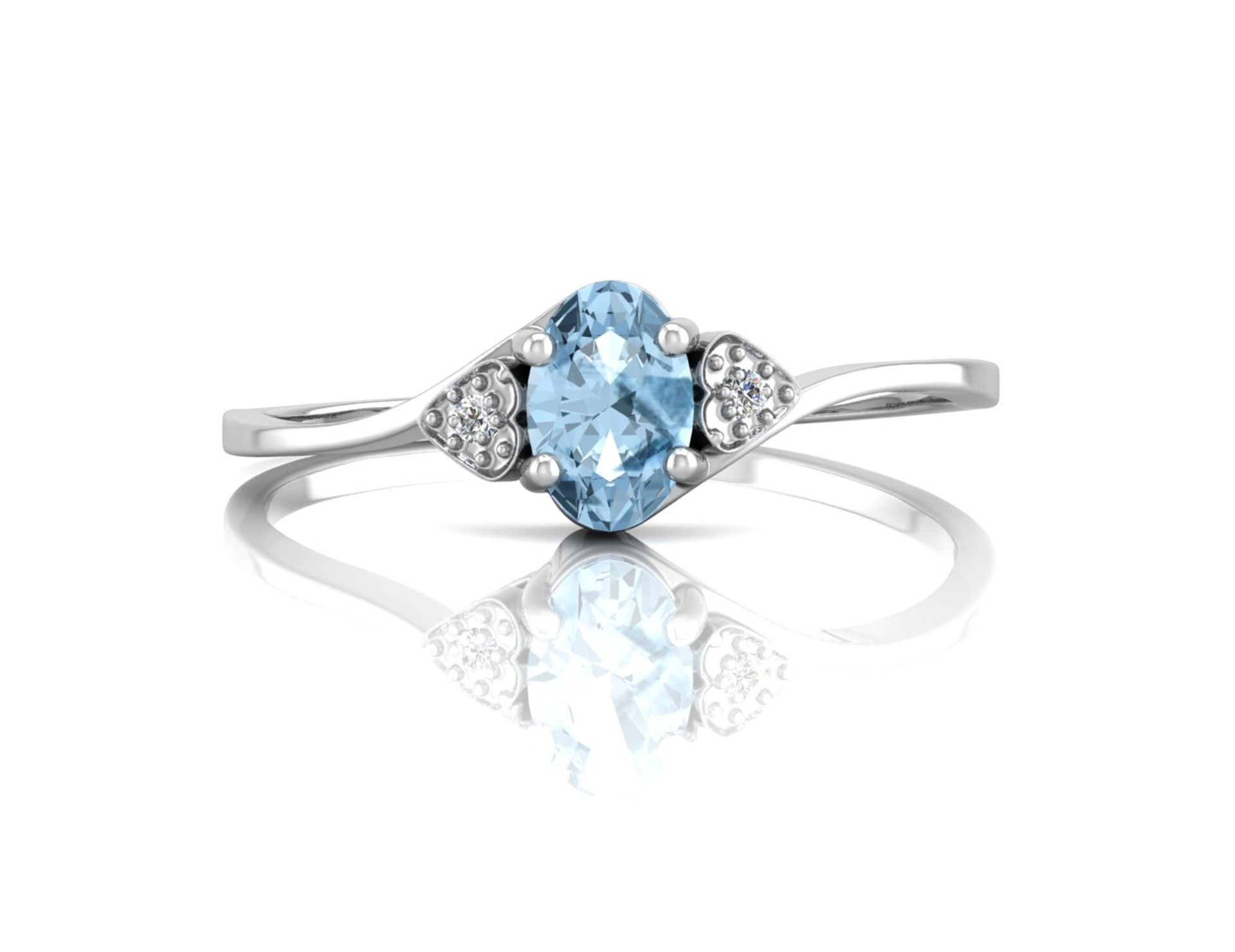 9ct White Gold Fancy Cluster Diamond Blue Topaz Ring 0.01 Carats - Valued by AGI £275.00 - 9ct White - Image 4 of 5