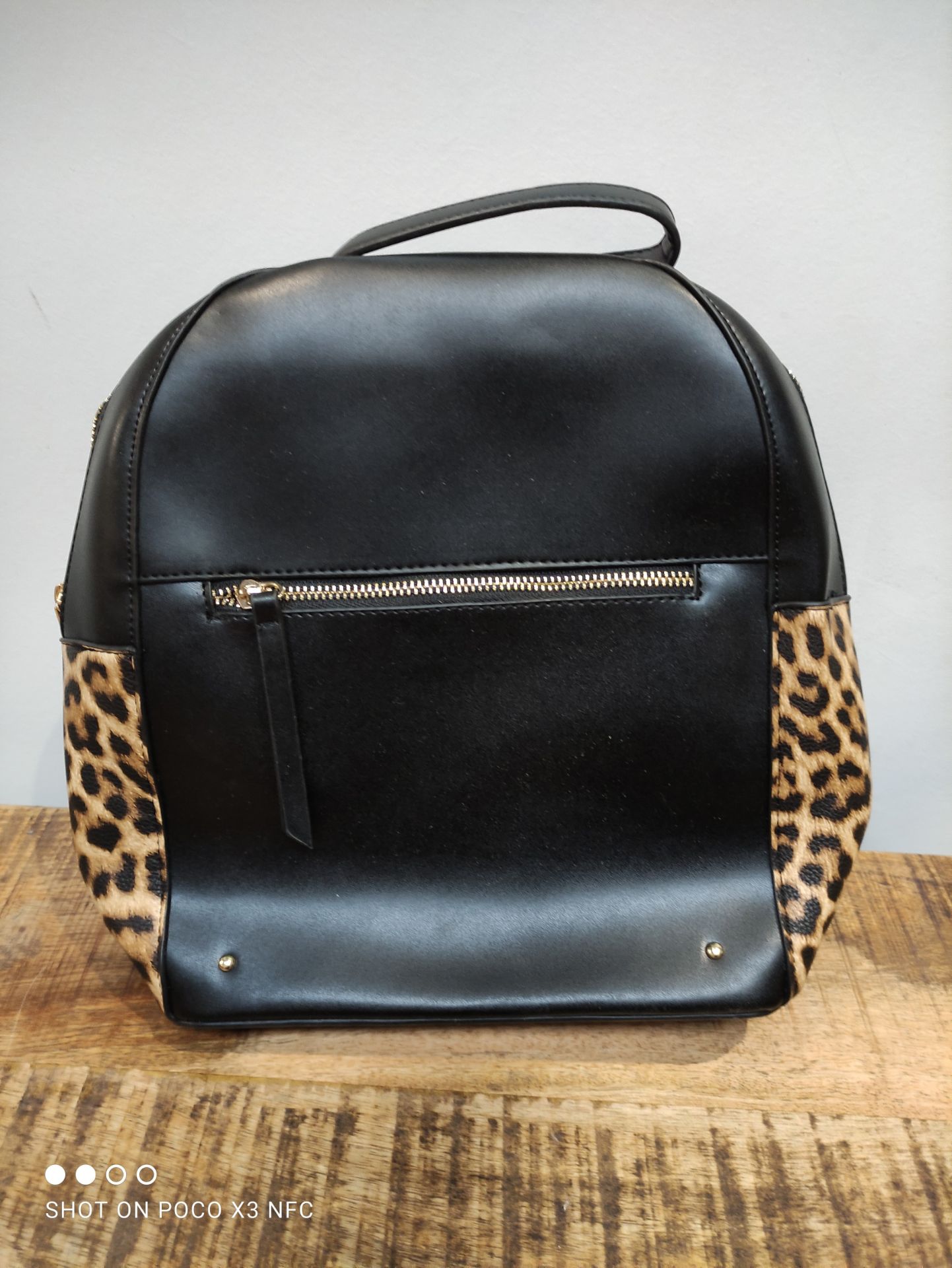 WOMENS BLACK AND CHEETAH PRINT BACKPACKCondition ReportAppraisal Available on Request- All Items are