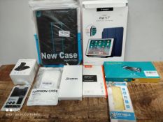 1 LOT TO CONTAIN 9 ASSORTED ITEMS TO INCLUDE PHONE/IPAD CASES AND MORE (IMAGE DEPICTS STOCK) (BAG