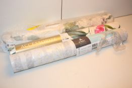 3X ASSORTED ROLLS WALLPAPER (IMAGE DEPICTS STOCK)Condition ReportAppraisal Available on Request- All