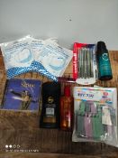 1 LOT TO CONTAIN 10 ASSORTED ITEMS TO INCLUDE FACE MASKS/BAG CLIPS AND MORE(IMAGE DEPICTS STOCK)