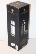 BOXED MASTERCLASS VACUUM FLASK 1LITRE RRP £18.99Condition ReportAppraisal Available on Request-