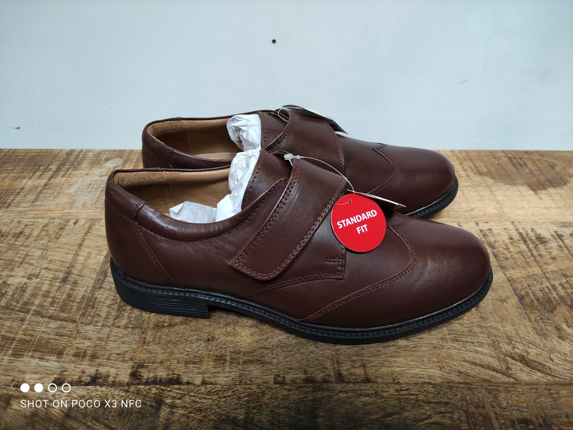 UNBOXED MENS SIZE 7 BROWN TRUESTYLE SHOESCondition ReportAppraisal Available on Request- All Items