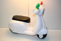 UNBOXED CHICCO SIT & RIDE SMALL VESPA WHITE Condition ReportAppraisal Available on Request- All
