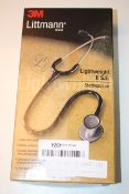 BOXED 3M LITTMANN BRAND LIGHTWEIGHT 2 S.E. STETHOSCOPE RRP £48.95Condition ReportAppraisal Available